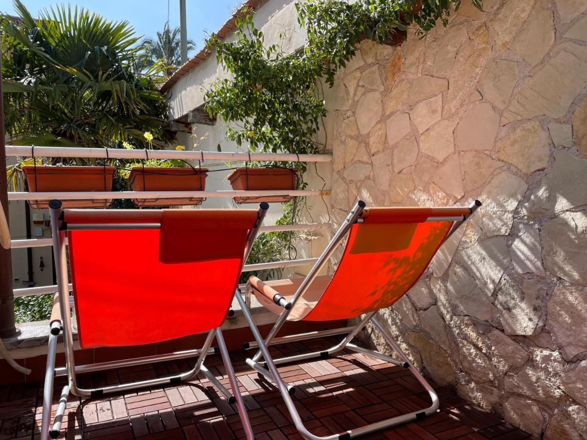 A Un Passo Dal Mare Apartman Lido di Mondello Kültér fotó